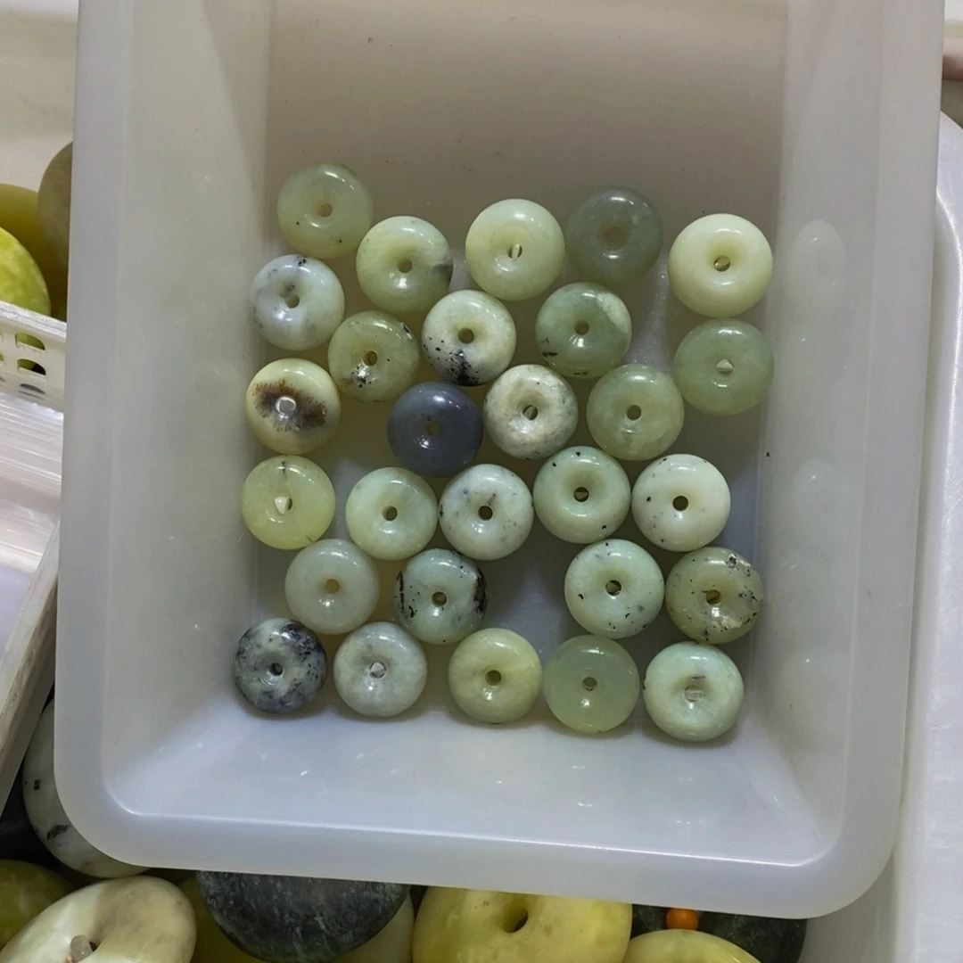 蛇纹石玉未镶嵌毛衣链39