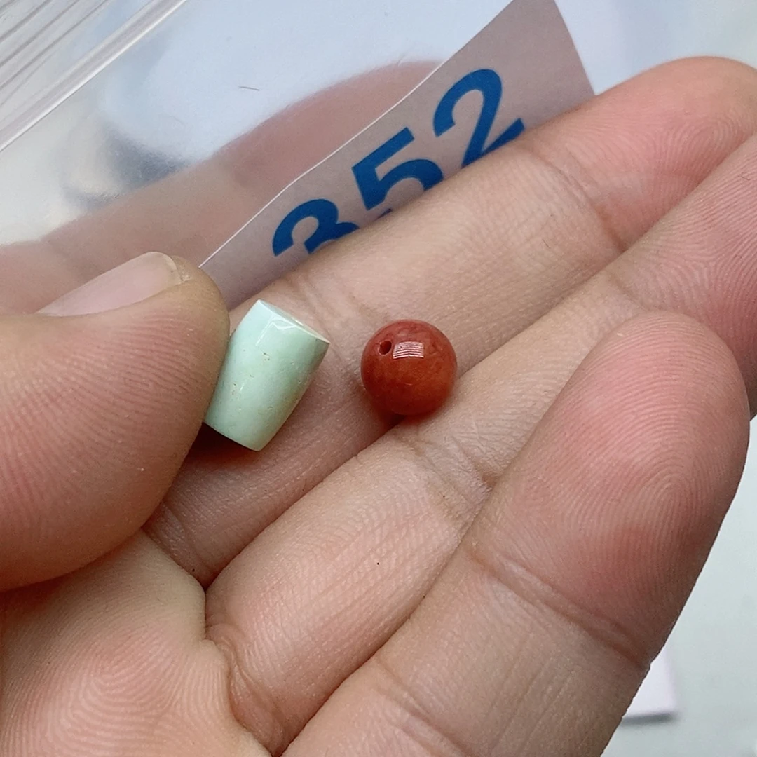 未镶嵌南红玛瑙珠宝奇石