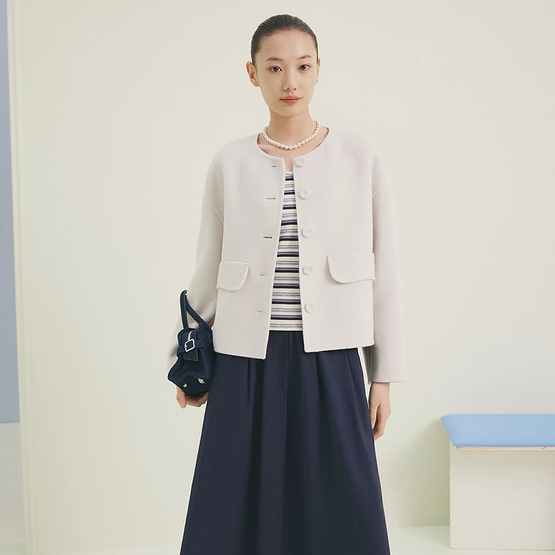 大雅家圆领落肩单排扣短款毛呢外套女25春新款8187A