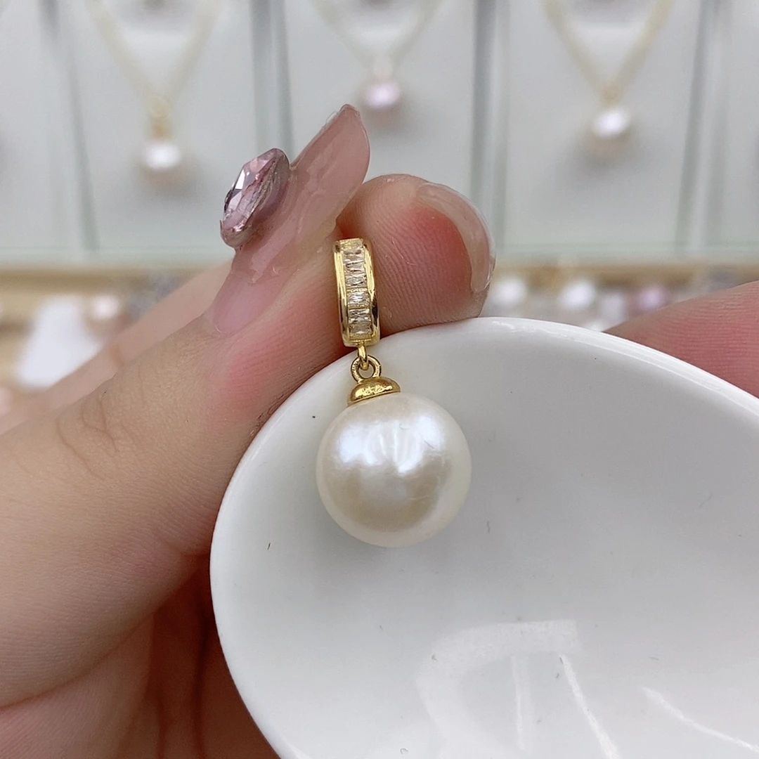 淡水珍珠合金颈饰