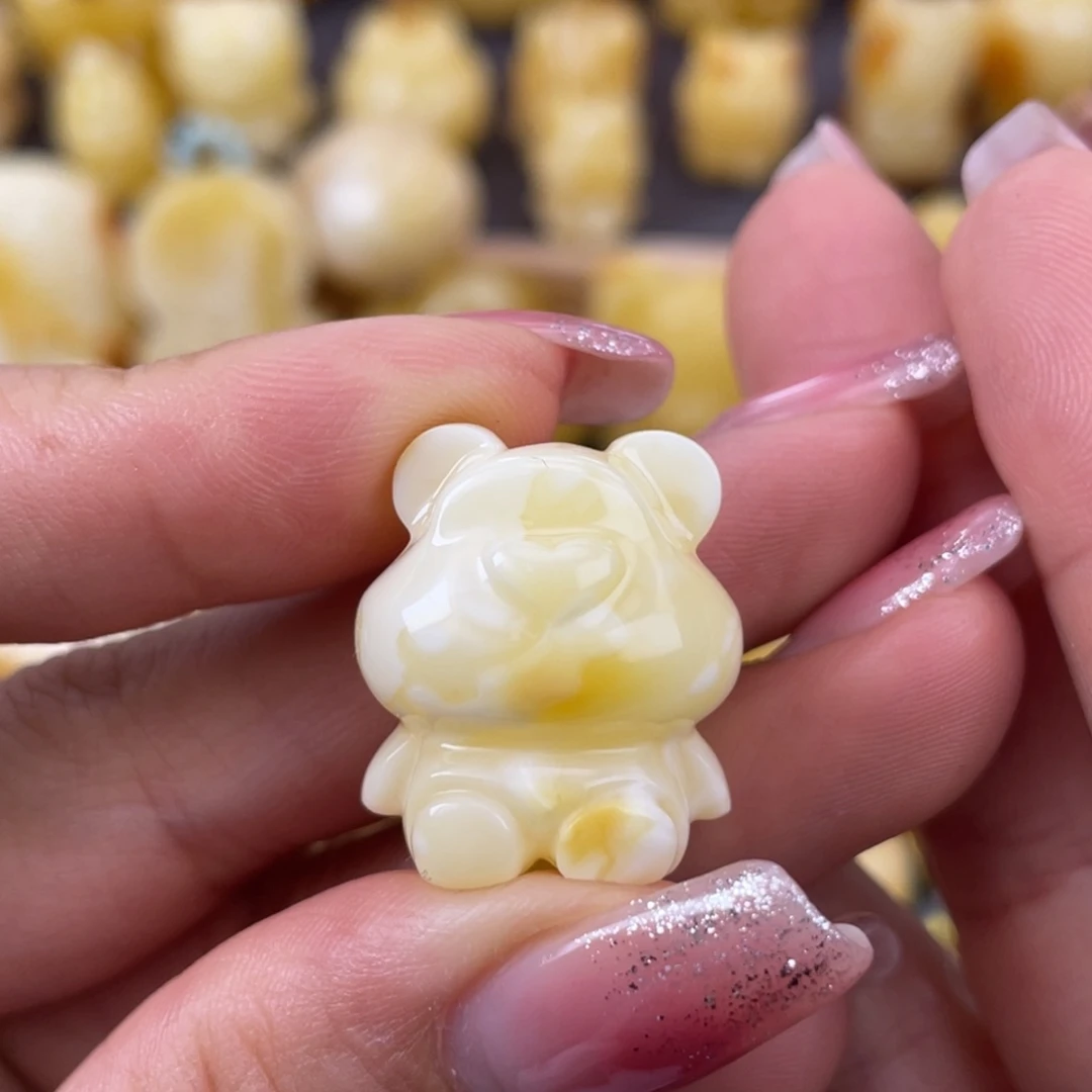 琥珀裸石未镶嵌蜜蜡