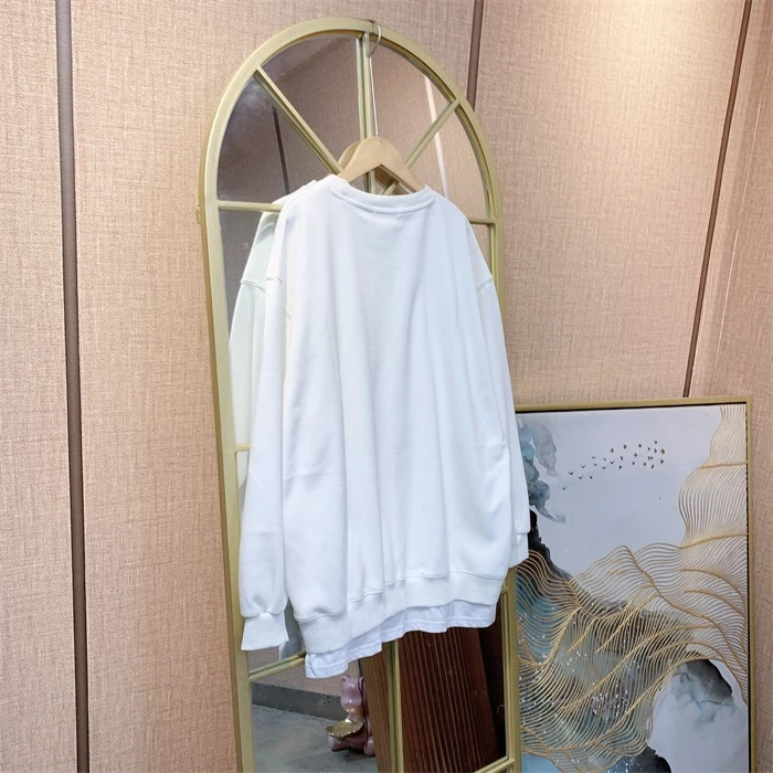 YY268白色孕妇上衣100-140