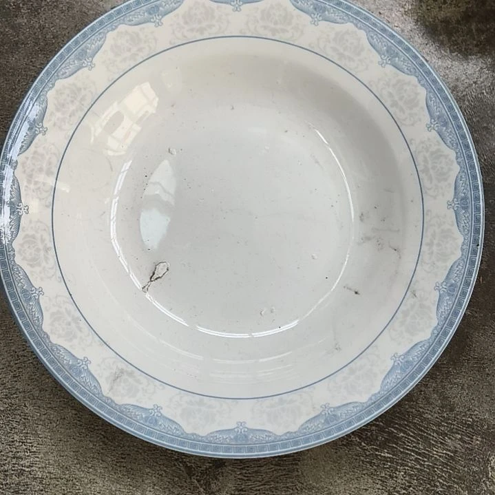 陶瓷盘子碗啥都有