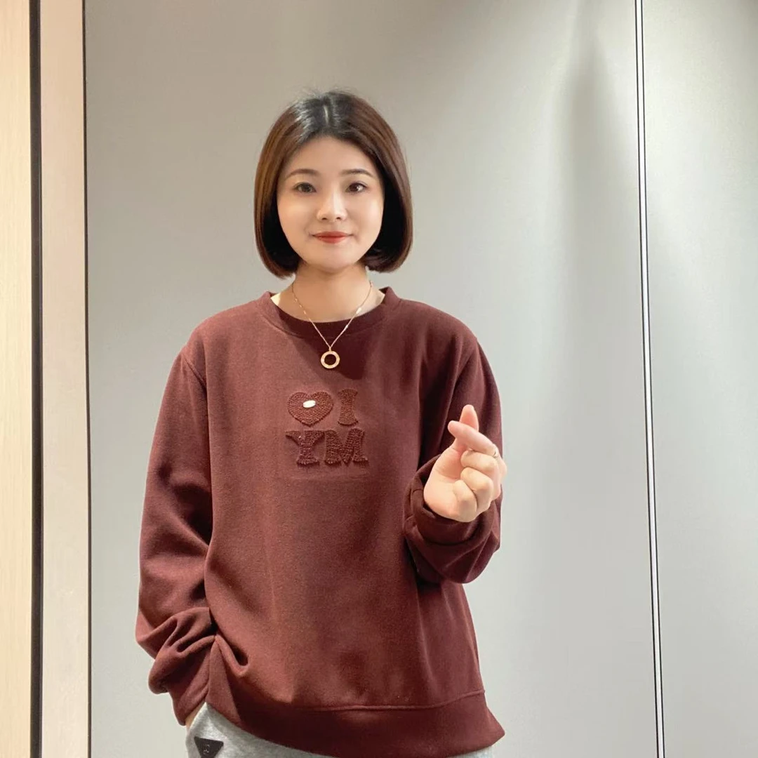 【春款】2025春季新款糯米棉显瘦字母爱心薄款舒适宽松卫衣c16139