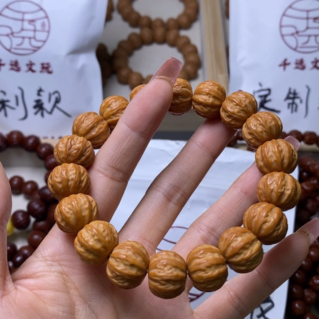 文玩核桃手串京八棱