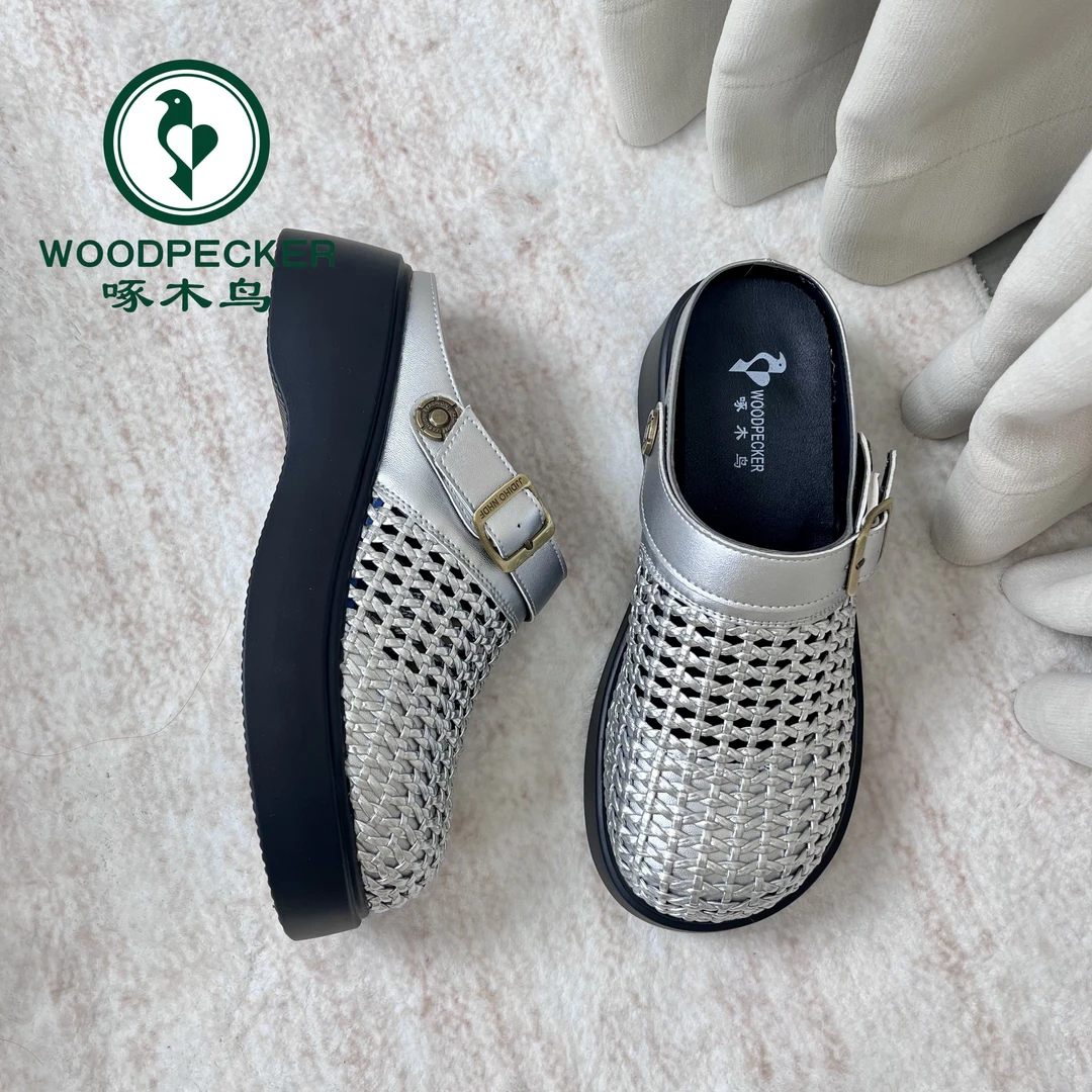 啄木鸟新款舒适百搭洞洞鞋编织镂空厚底外穿凉拖鞋40-45岁可两穿