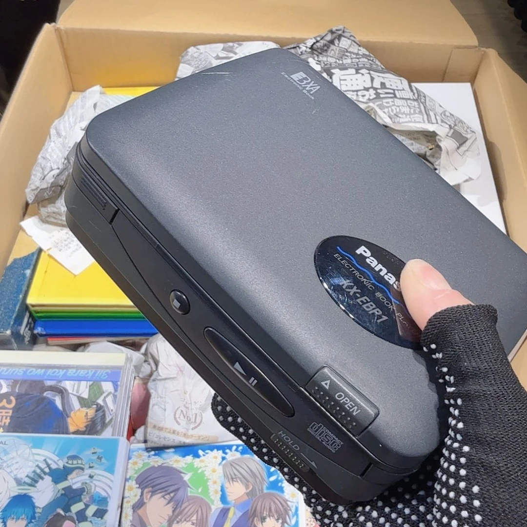 大****控8新中古物品，谨慎下单，不保好坏152