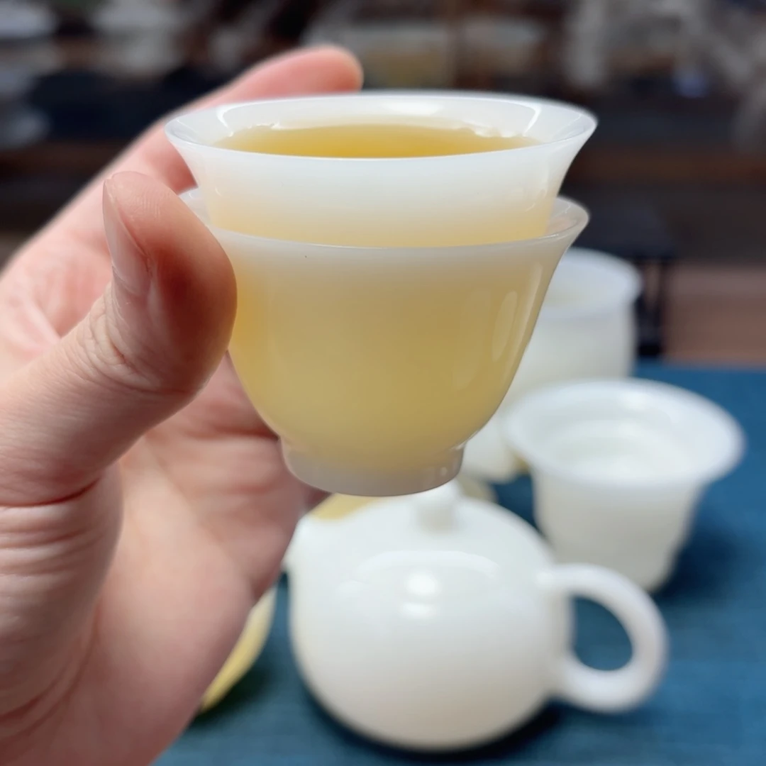 璞玉冰种玉瓷茶具