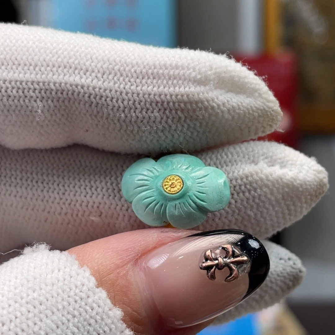 绿松石未镶嵌挂件