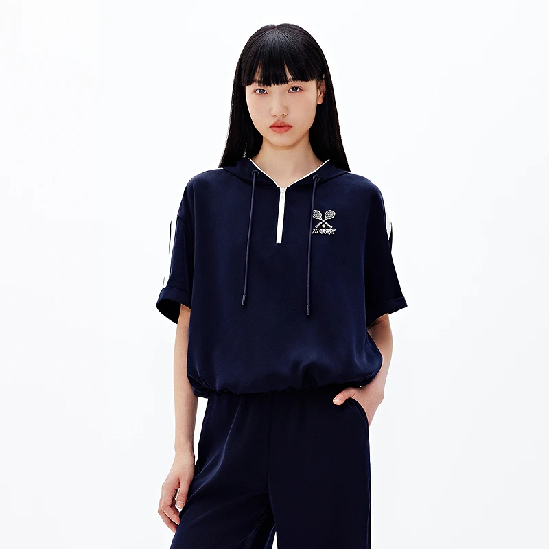 十二篮专选25夏新款刺绣网球拍松弛凉感连帽上衣女7C65270200