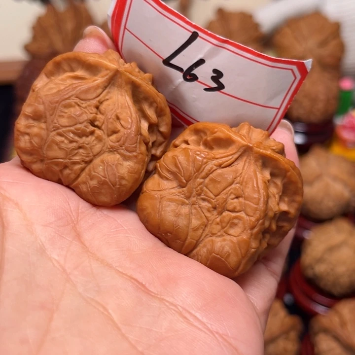 文玩核桃吊坠35秦闷蛇63