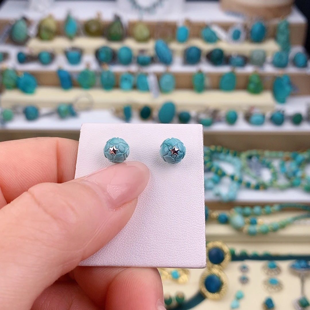 绿松石未镶嵌耳饰