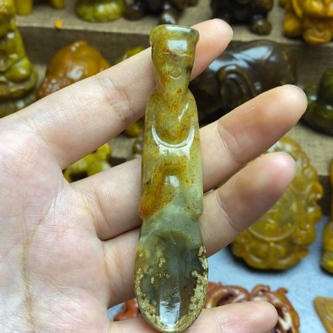 未镶嵌蛇纹石玉颈饰63