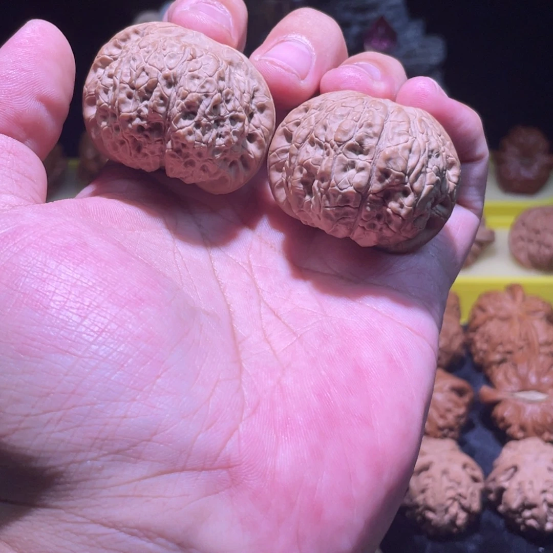 把件文玩核桃43全品满肉正肚头货血麒麟大尺寸