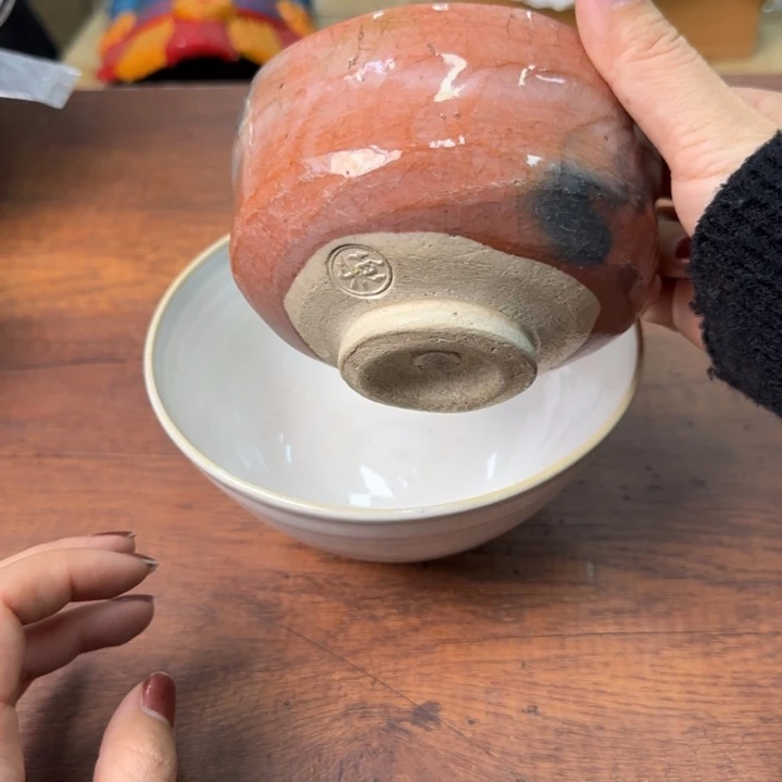 一个陶瓷物件哈哈哈哈