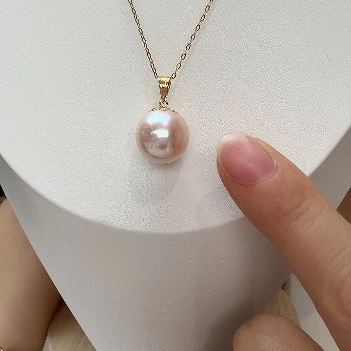 18K金镶嵌淡水珍珠颈饰13-14mm