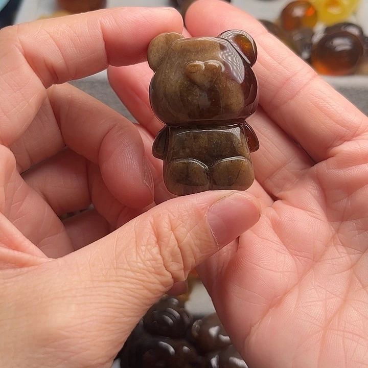 土****琥珀未镶嵌颈饰根