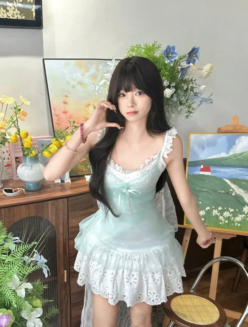 海盐恋人甜美夏季吊带蕾丝拼接短裙两件套连衣裙罩衫镂空薄荷