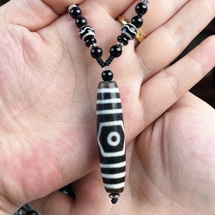 玛瑙/玉髓颈饰合金