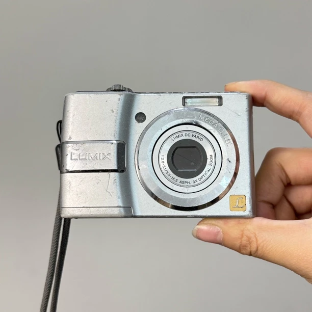 9新 Panasonic/松下 LS80 500万像素 3倍变焦 出片色彩浓郁