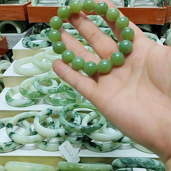 锦***鲤蛇纹石玉未镶嵌手链