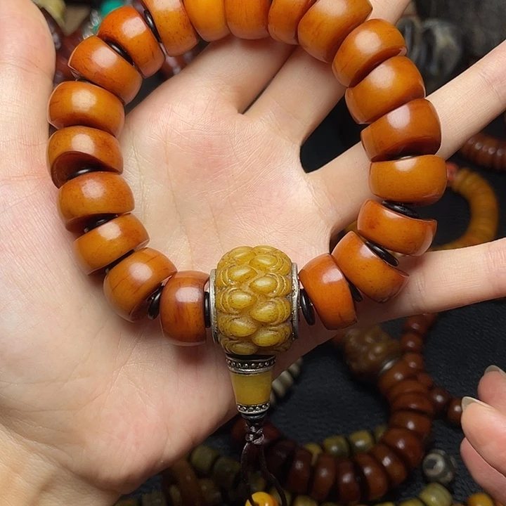 其他驼骨牛骨手串