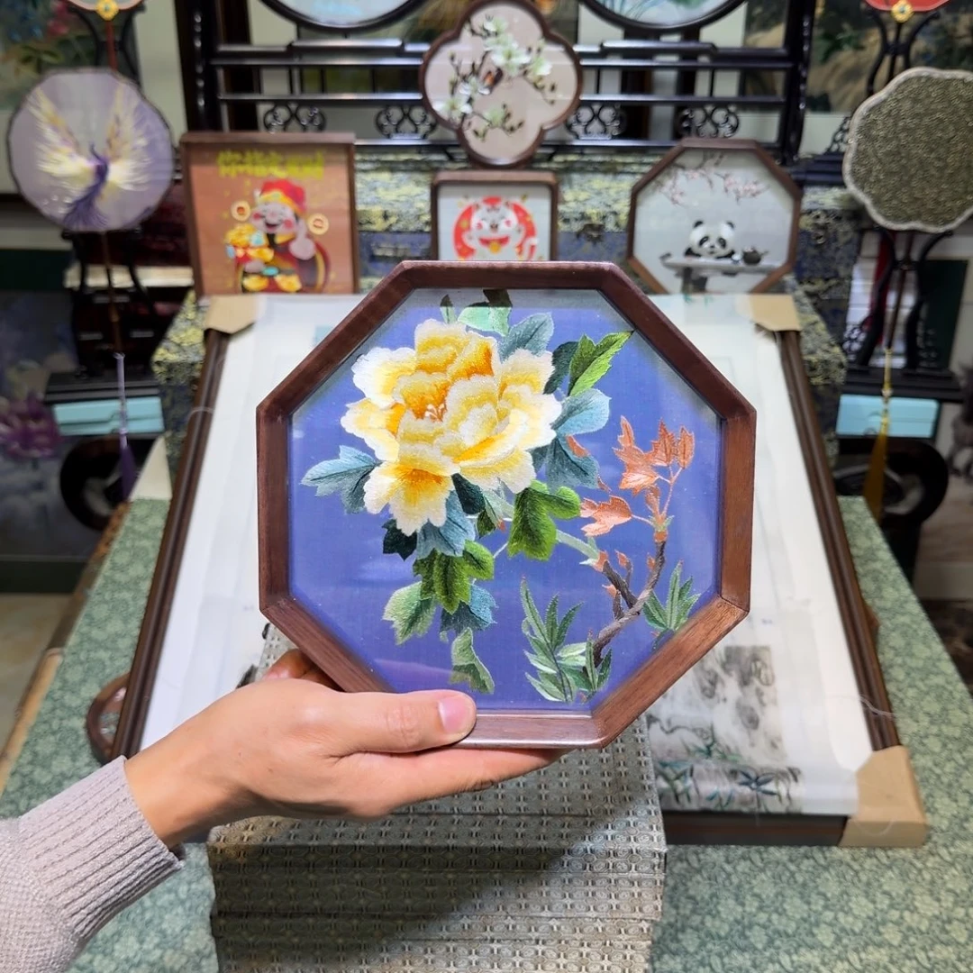 刺绣手工苏绣工艺制作技艺精湛