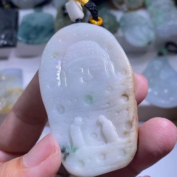 【闪购商品】颈饰未镶嵌翡翠佛