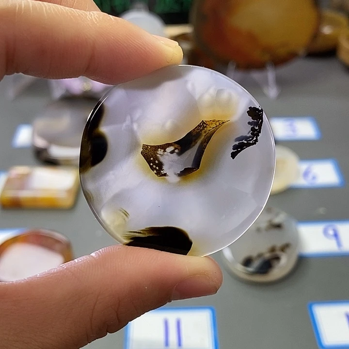 玛瑙/玉髓未镶嵌珠宝半成品