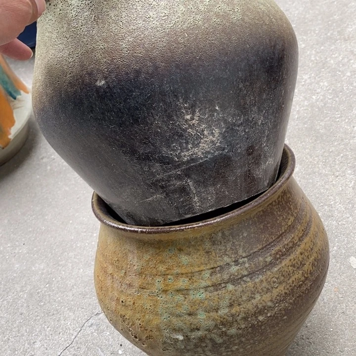 紫砂花盆高24口21瑕疵一对