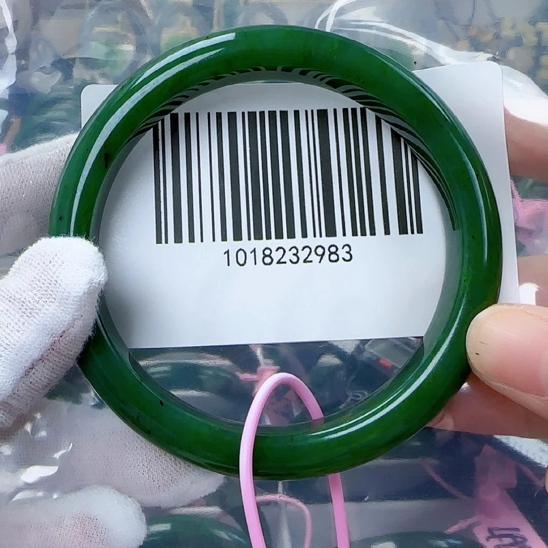 和田玉（碧玉）手镯未镶嵌6364