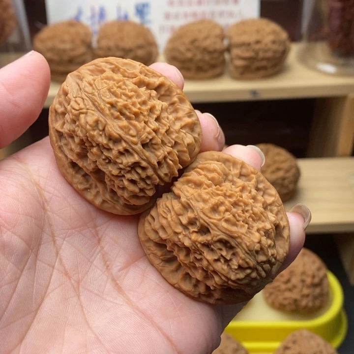 吊坠文玩核桃平头炮毕业39尺2131