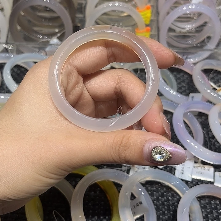 *****手镯玛瑙/玉髓未镶嵌