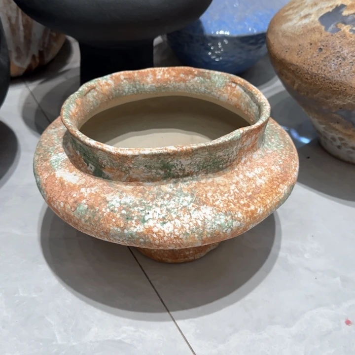 景德镇陶瓷艺术品?**?