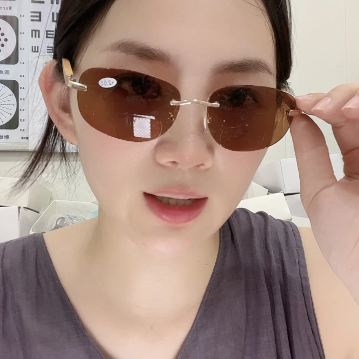 便携太阳镜老花镜200
