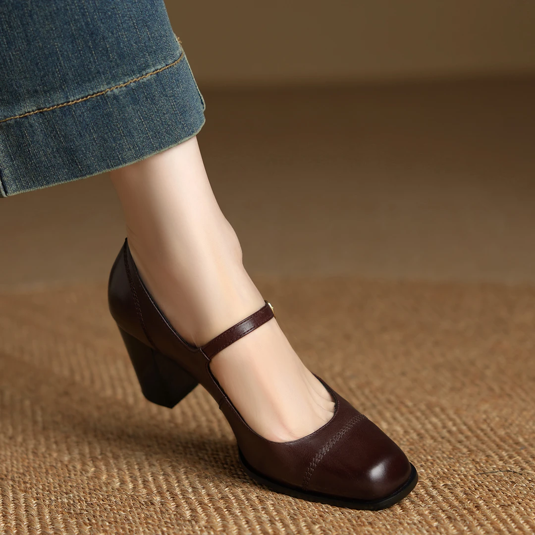 小个子手工女鞋7cm~浅口高跟鞋2025秋季新款时尚一字带复古单鞋女