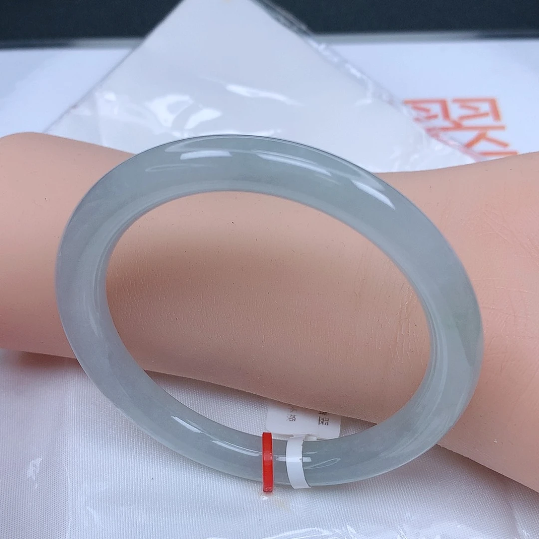 【闪购商品】未镶嵌手镯翡翠，56