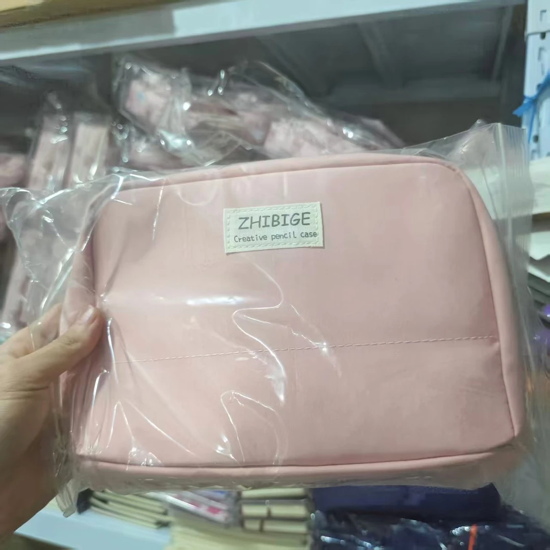 外单粉色大容量笔袋