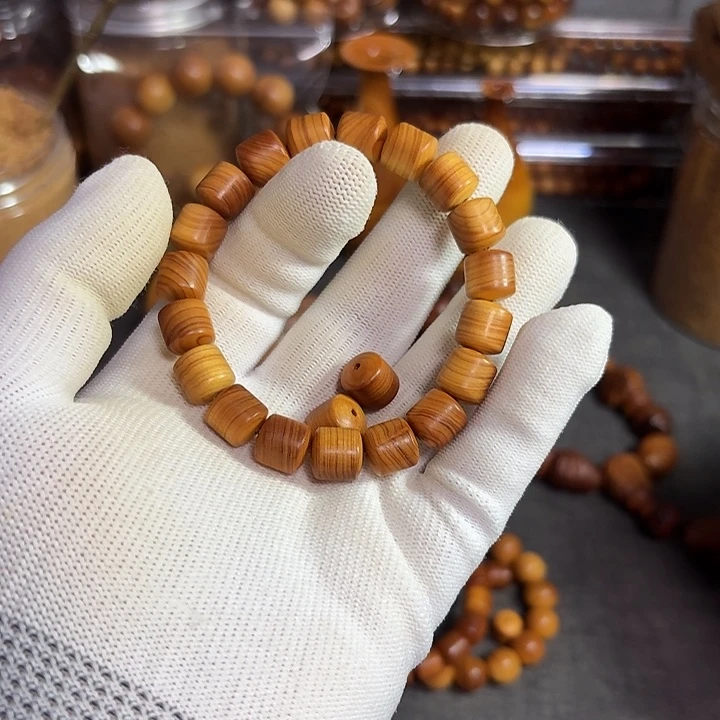 柏木（崖柏）永****i太行1.0直切