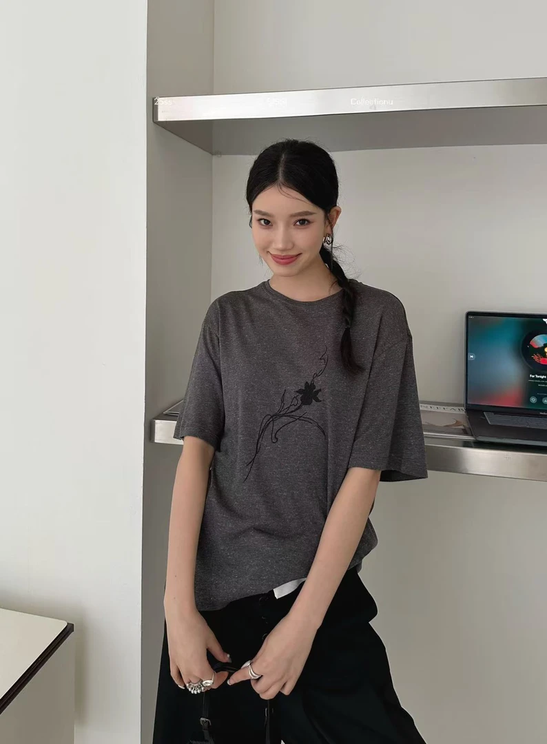 福秒-杂色感～花朵印花短袖T恤（E8627#）ELSISSI