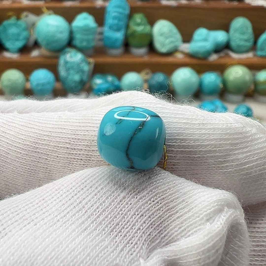 绿松石配饰未镶嵌