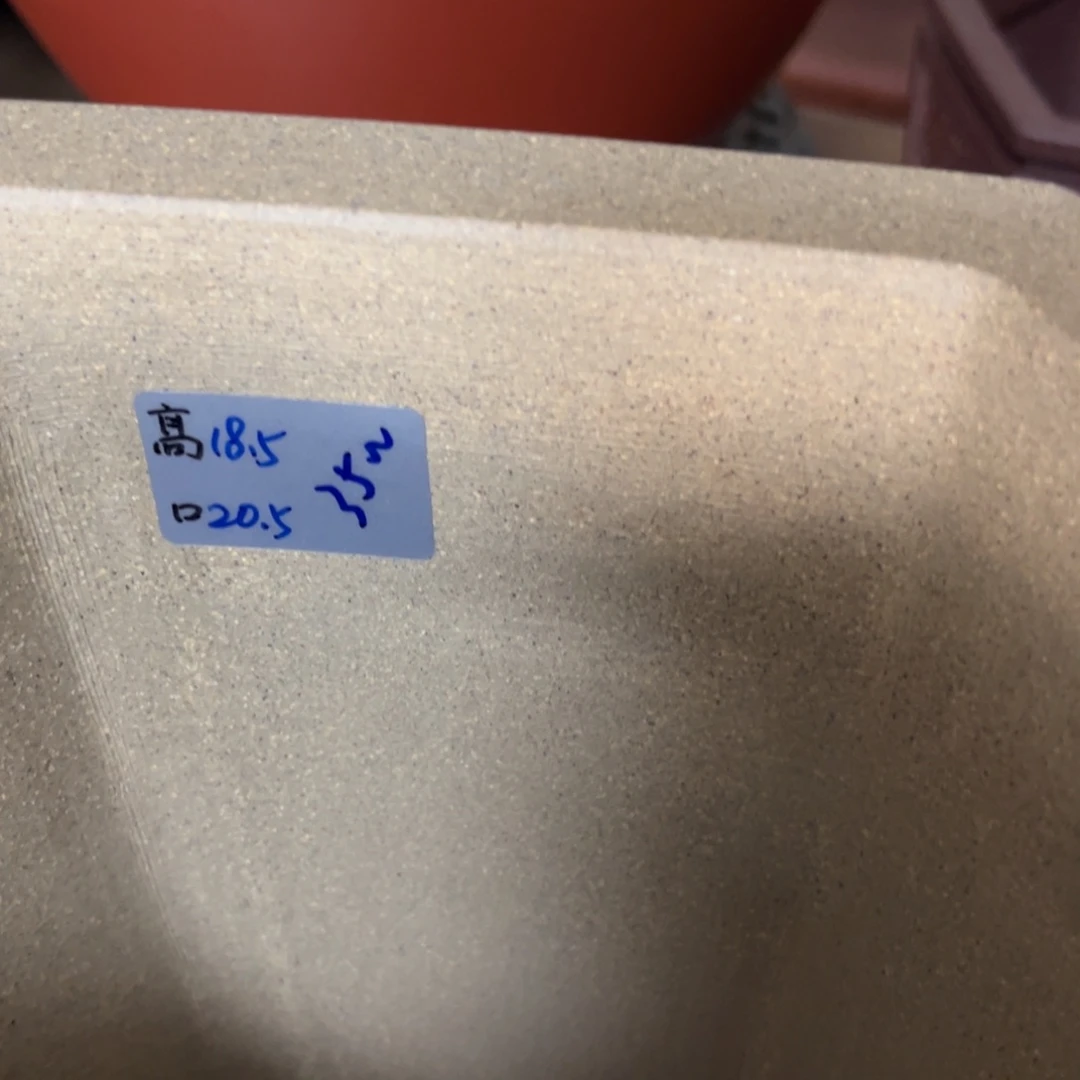 j***潘高温正宗手工花盆