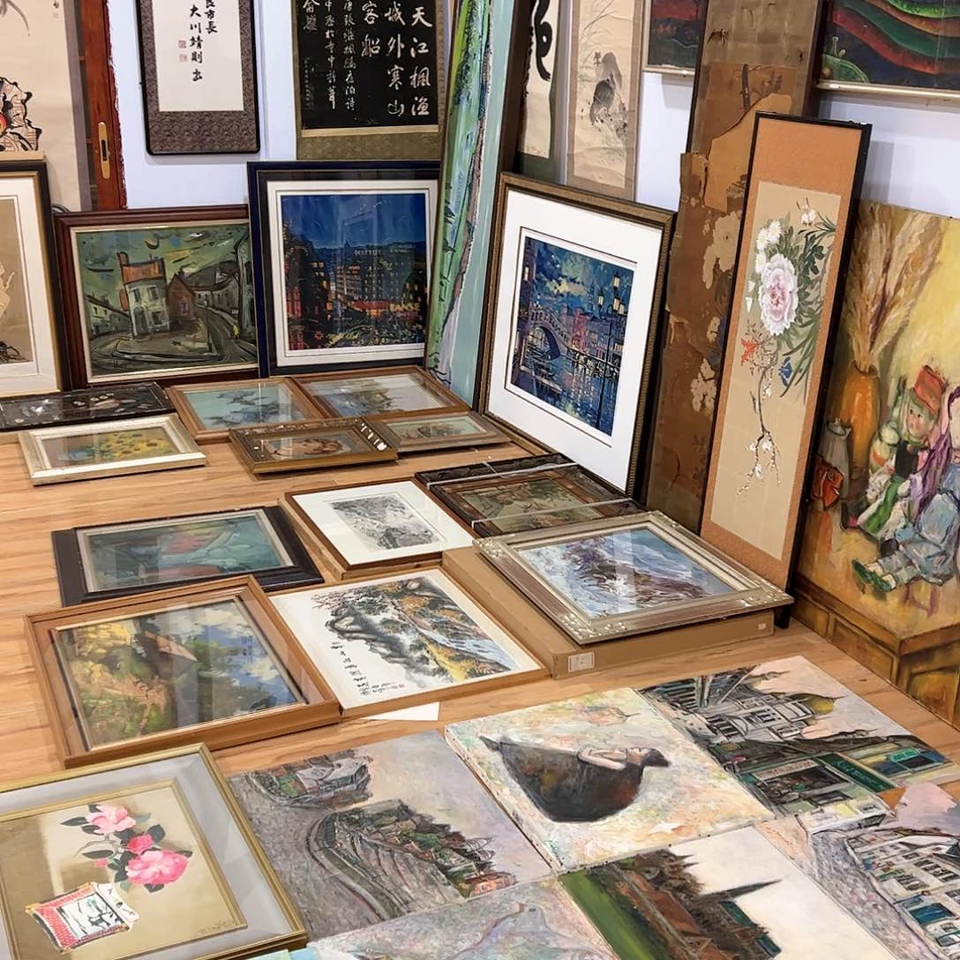 手工艺品琉璃油画很多时候我们也可以