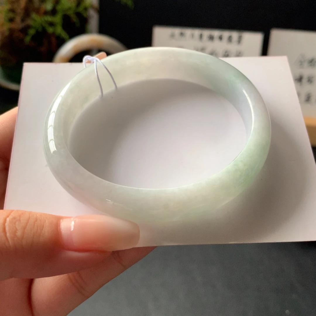 翡翠未镶嵌手镯31号贵妃55.9-49-11.5-7.3