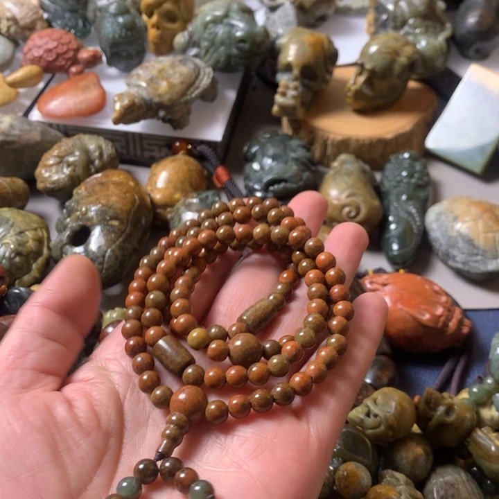 岫岩河磨玉（透闪石质玉）手链未镶嵌