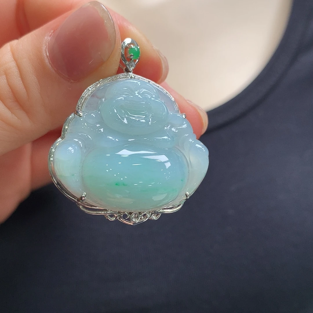 翡翠18K金镶嵌颈饰佛公