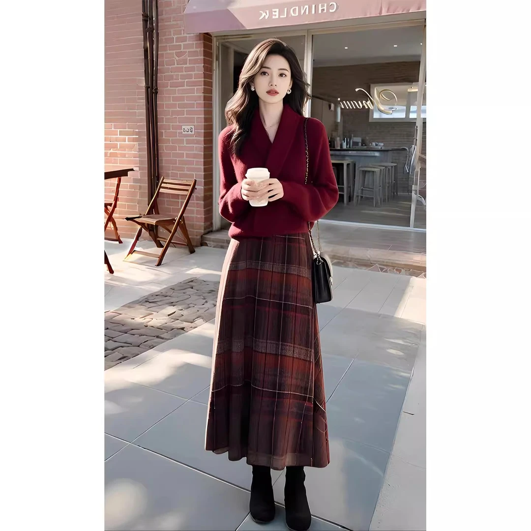 秋季搭配一整套大码胖mm红色毛衣格子半身裙高级感气质减龄套装女