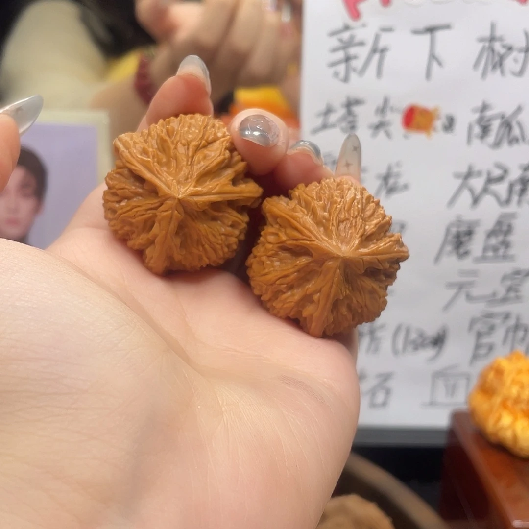 三***洲吊坠桃核全品文山三棱