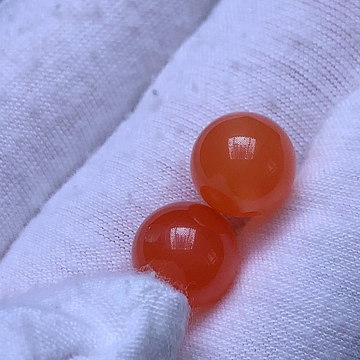 南红玛瑙未镶嵌珠宝奇石