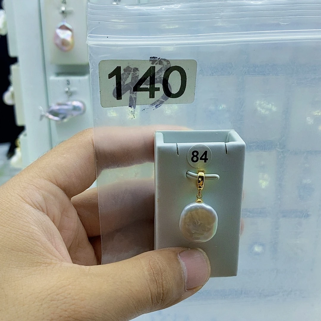 颈饰合金淡水珍珠